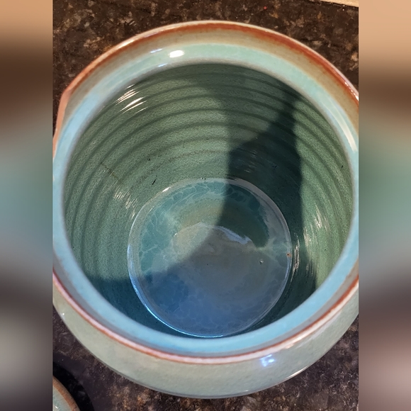 Speckled Blue Glazed North Carolina Pottery Canister Jar with Lid - Picture 7 of 12